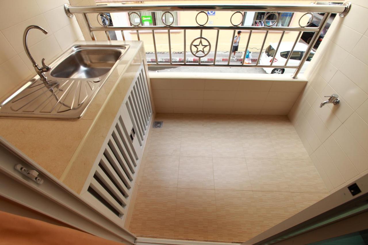 Rattanasook Residence Bangkok Luaran gambar