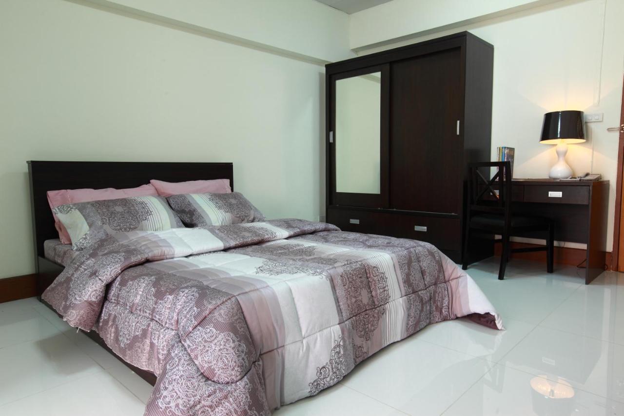 Rattanasook Residence Bangkok Luaran gambar
