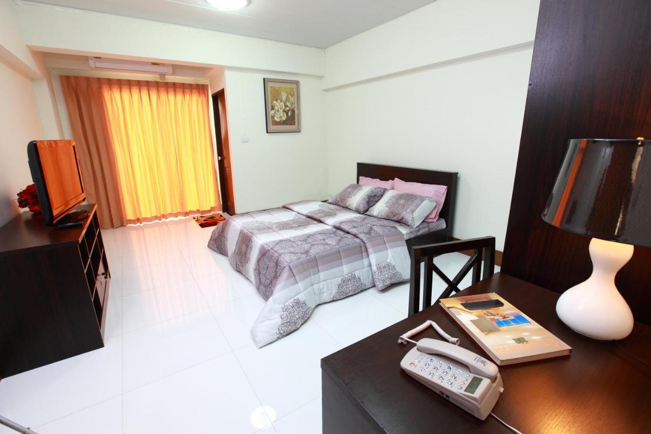Rattanasook Residence Bangkok Luaran gambar