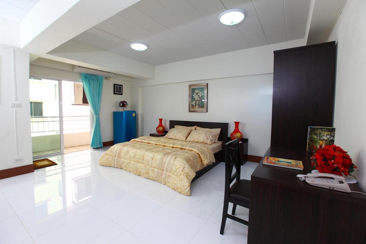 Rattanasook Residence Bangkok Luaran gambar